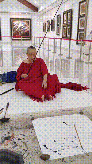 驾驭不了这毛衣啊